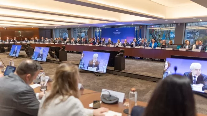 IA já causa desafios significativos para o setor elétrico e demanda deve crescer ainda mais