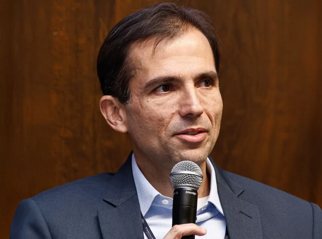 Associação vê IA como peça fundamental para aprimorar estudos clínicos para produção de vacinas