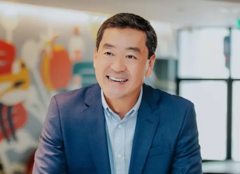 Neurotech, da B3, lança plataforma com IA para adequação à Resolução 4.966 do Banco Central