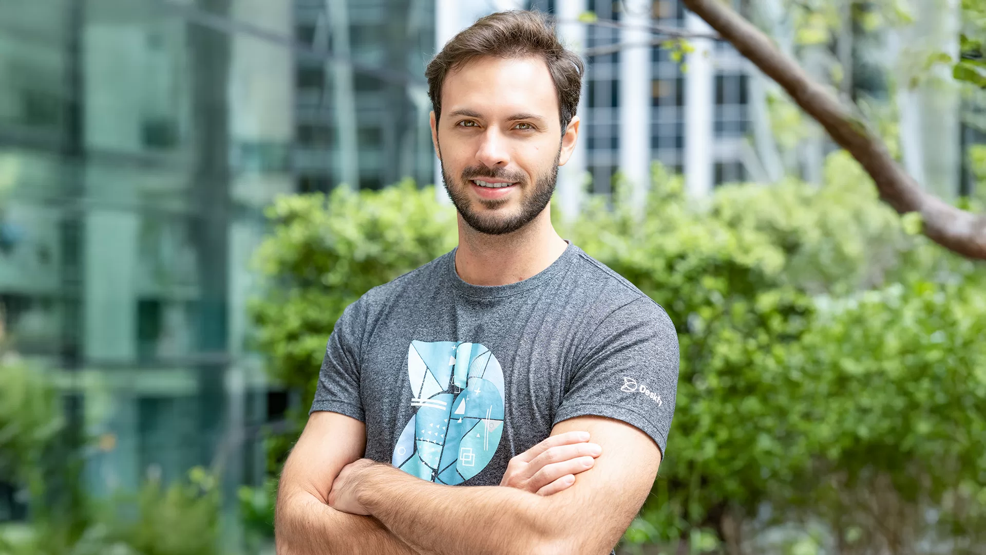 Deskfy lança IA brasileira voltada ao marketing