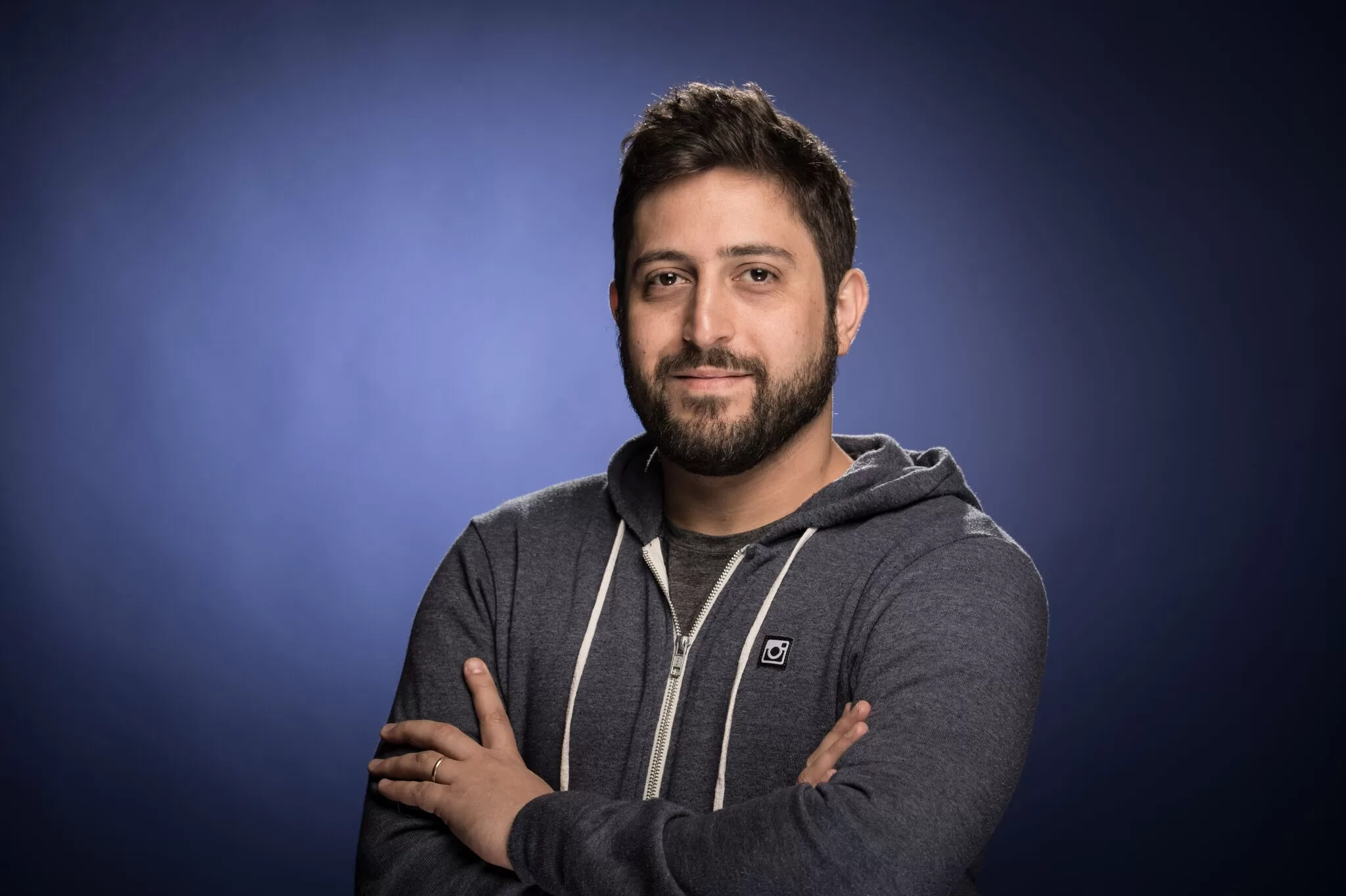 Jornais podem usar IA para se aproximar de leitores e explorar novos modelos, avalia Gupshup