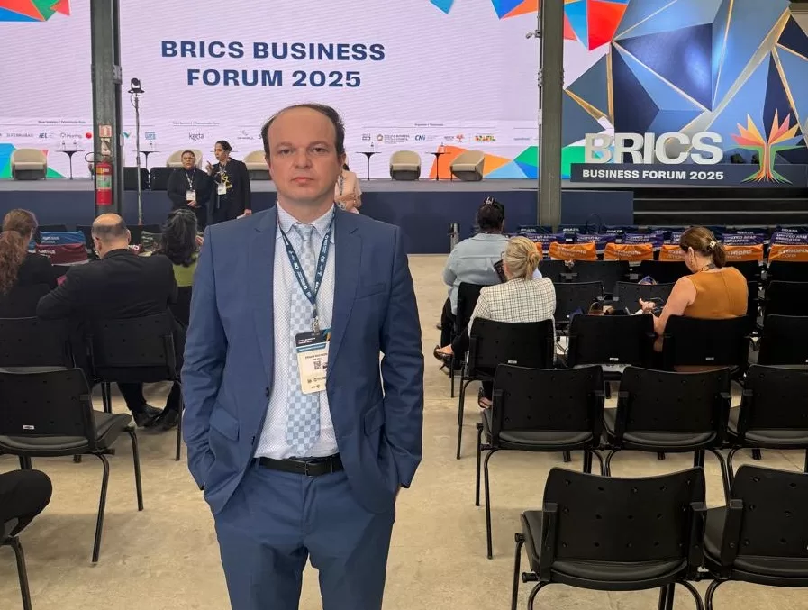 Elysian Petroleum cria centro de IA e planeja automatizar 80% das operações com robótica