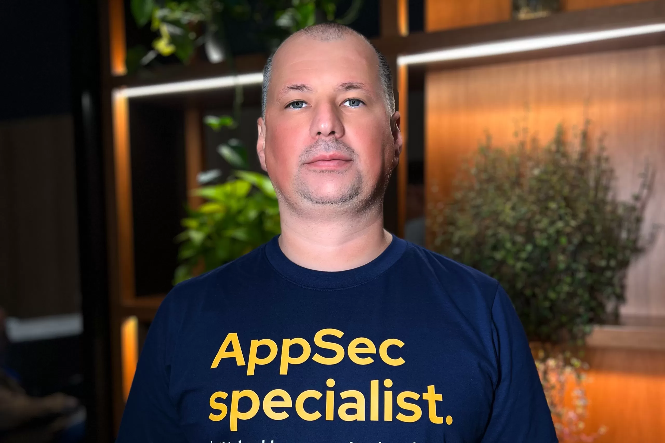 Conviso lança IA brasileira para proteger aplicações contra riscos de segurança