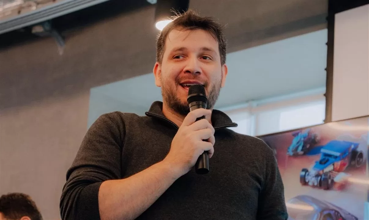 Larian alcança R$ 2 milhões em faturamento e movimenta R$ 50 milhões em vendas com IA no turismo