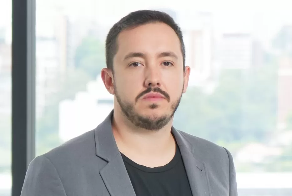 Maitha Tech lança Masterclass gratuita para líderes aprenderem a aplicar IA nos negócios