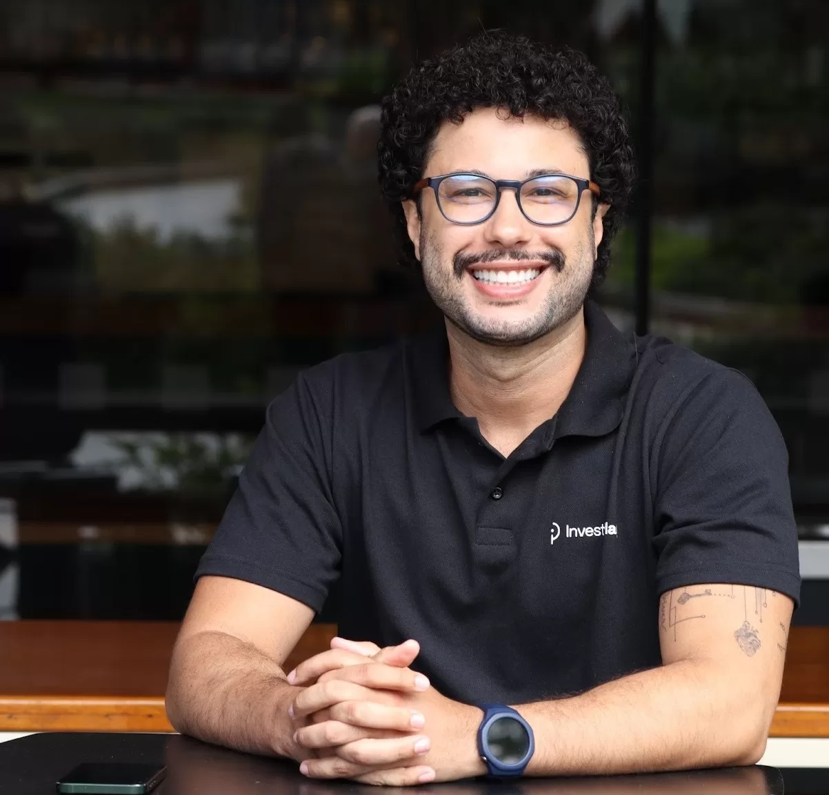 InvestPlay lança Allyra, agente conversacional de IA para personalização e jornada de crédito