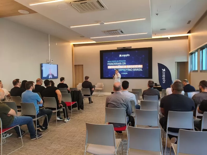 Assistentes virtuais lideram uso de IA nas empresas brasileiras, aponta Zappts