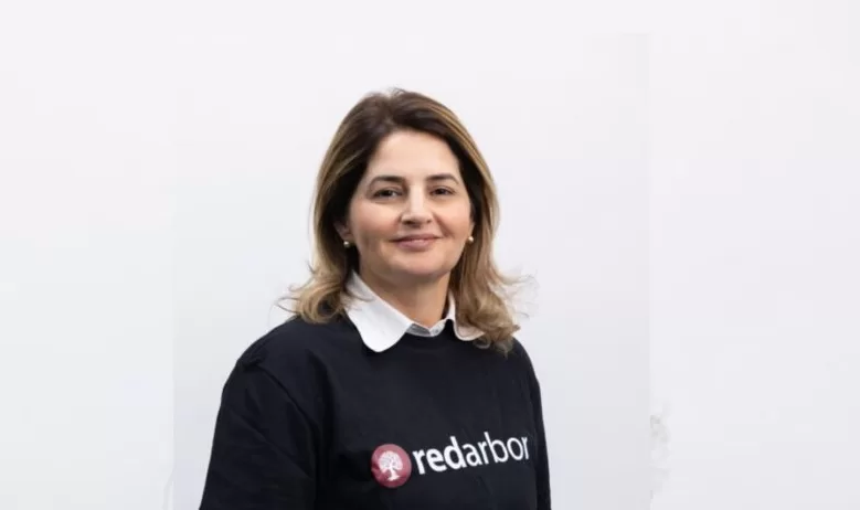 Cargos com foco em IA têm salários que chegam a R$ 10 mil, aponta Infojobs