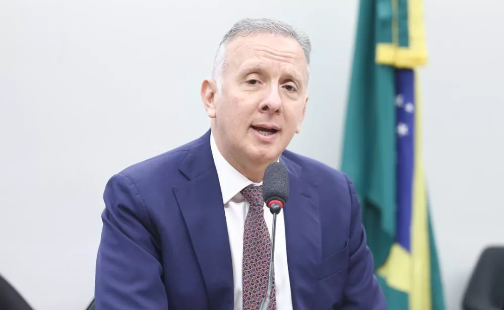 Marco legal da inteligência artificial deve ser votado ainda em 2025, afirma relator