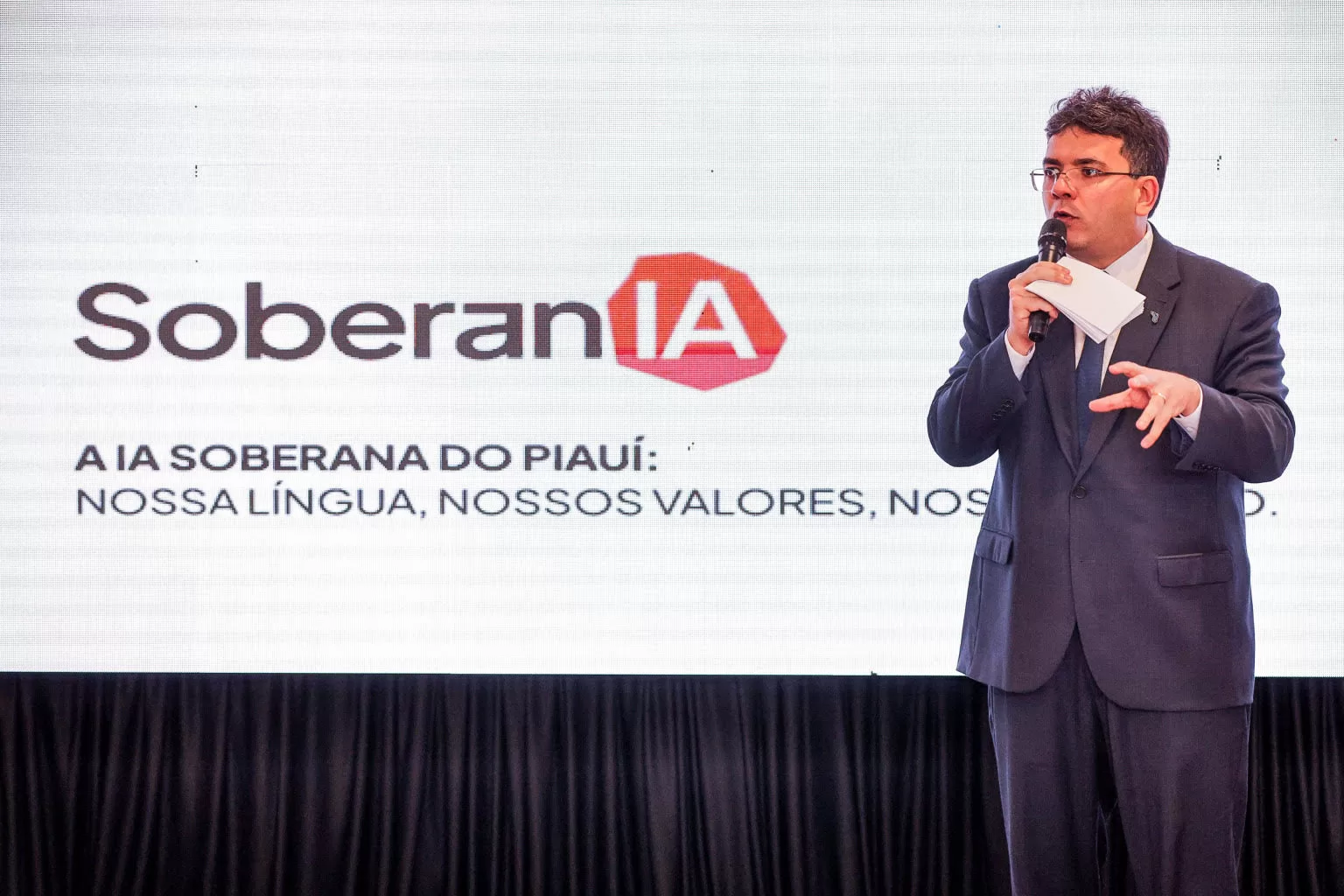 SoberanIA, modelo de IA treinado 100% em português pelo Piauí, será lançado nacionalmente nesta terça
