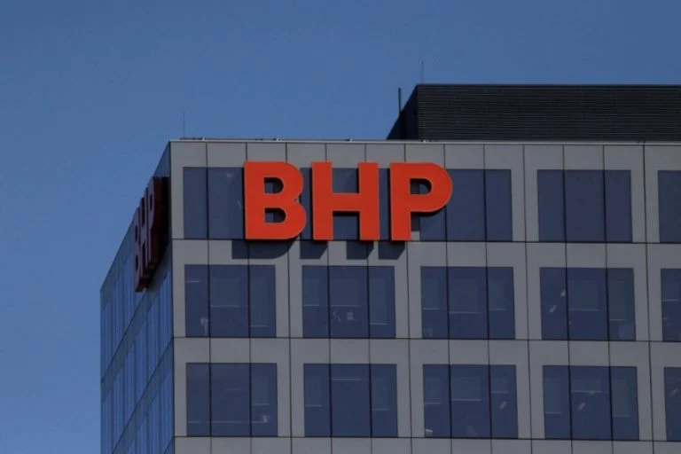 BHP amplia uso de IA em operações globais e projeta ganhos de até US$ 250 milhões por ano