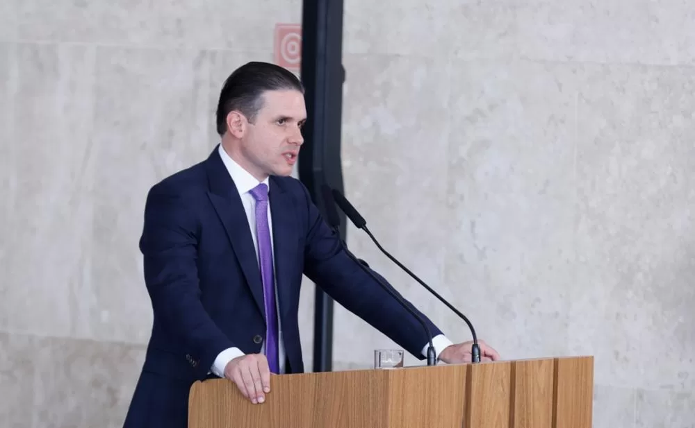 Presidente da Câmara prevê votação do PL da IA já no início do ano legislativo