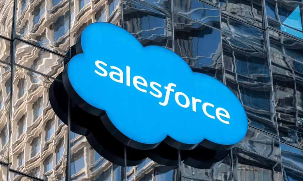 Salesforce destaca fluência em IA como fator-chave para adoção de agentes nas empresas
