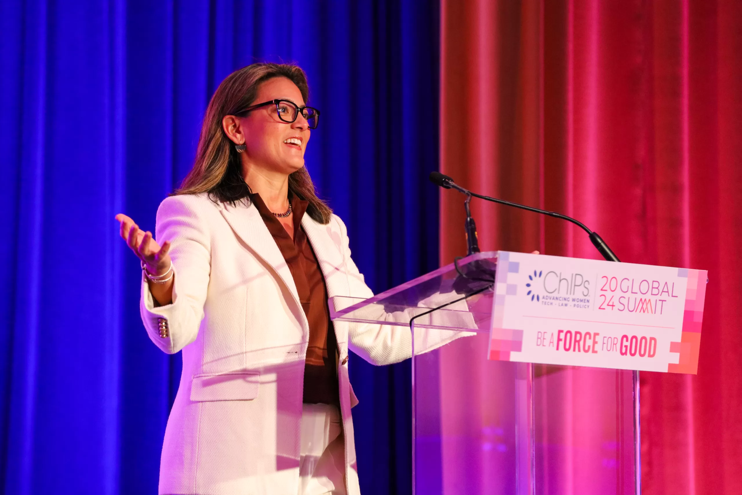 91% das empresas no Brasil querem investir mais em privacidade para expandir IA