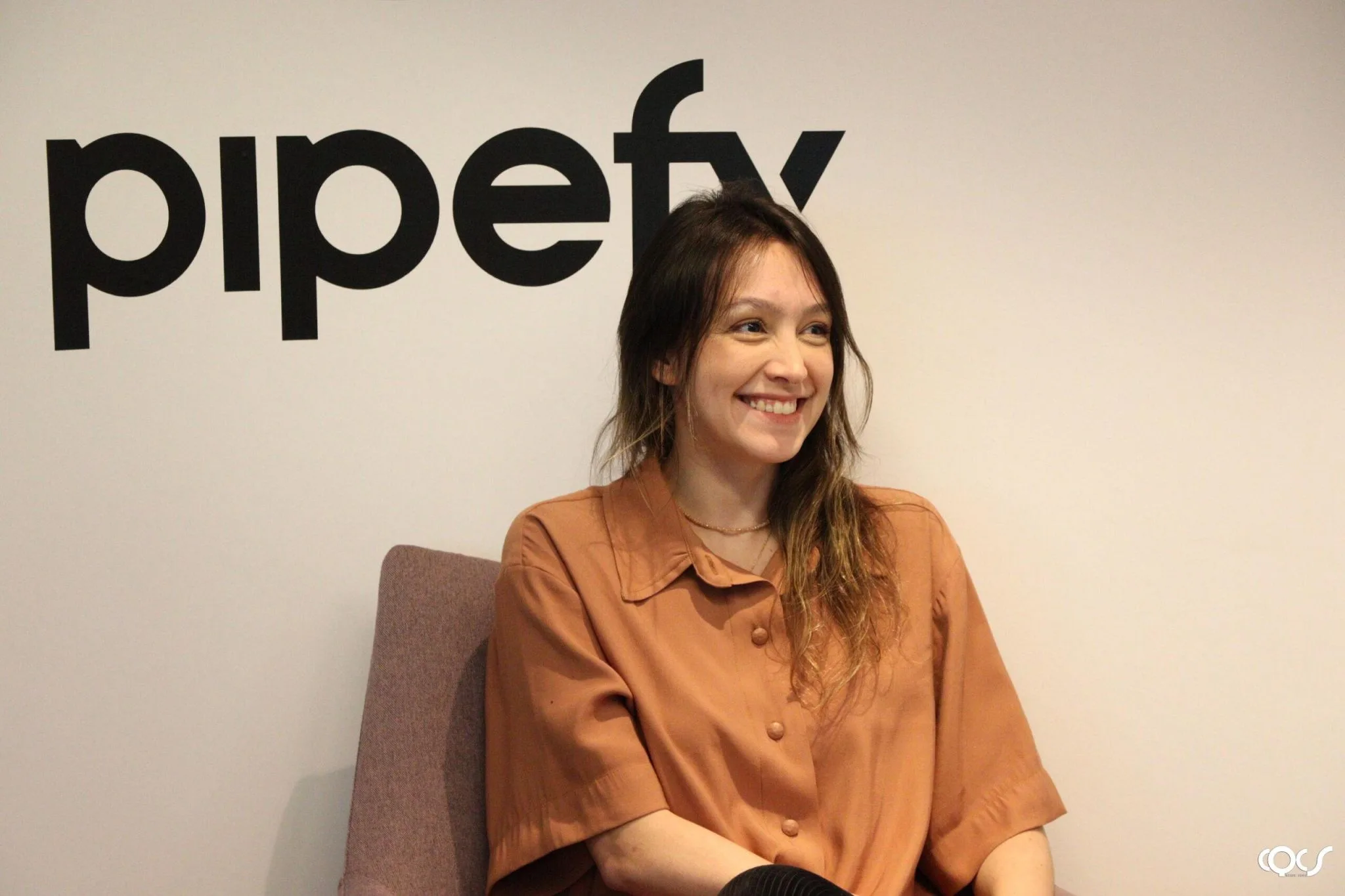 Falta de conhecimento técnico é barreira para adoção da IA em 58% das empresas, aponta Pipefy