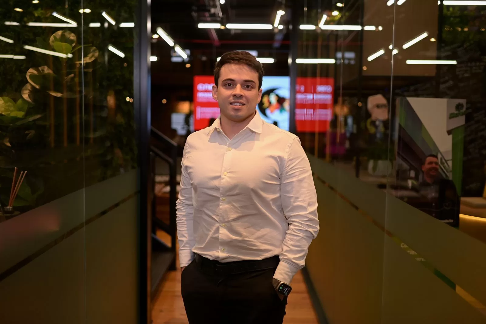 79% das empresas líderes investem em agentes de IA para apoiar decisões estratégicas, aponta estudo