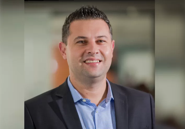 Por que a IA agêntica deixa de ser experimento e vira modelo operacional