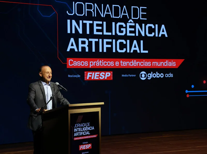 IA avança na indústria paulista, mas falta de estratégia ainda limita adoção