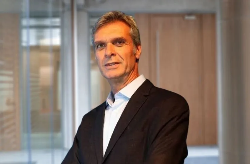 AMB lança cartilha para orientar uso de IA na prática médica com base em nova resolução