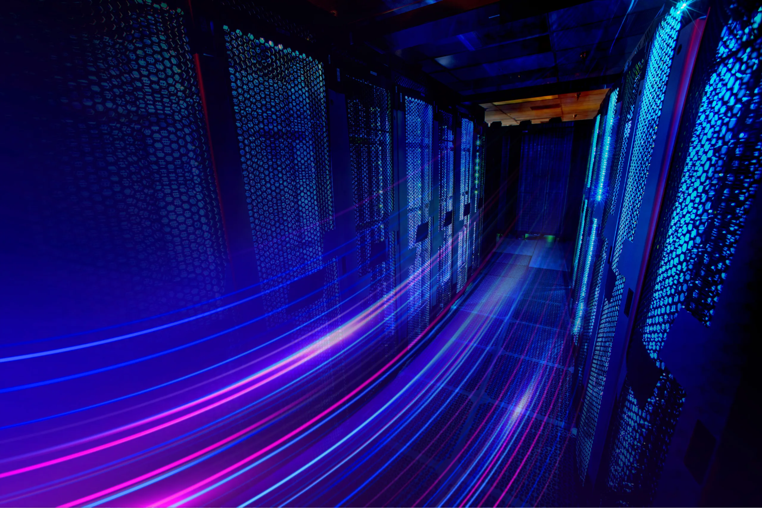 Consumo de energia de data centers deve dobrar até 2030 e triplicar nos centros de IA