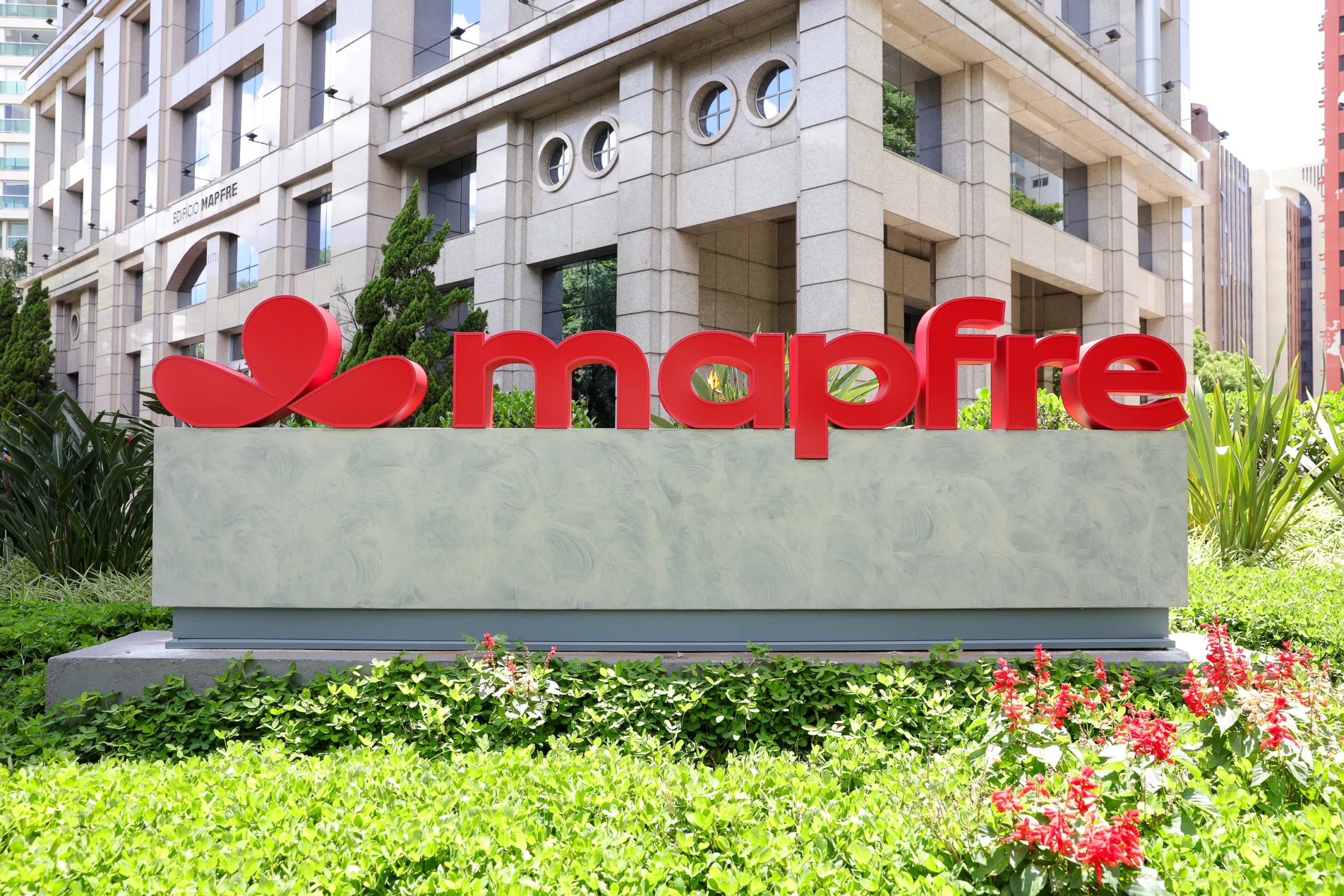 Mapfre abre 15 vagas em tecnologia com foco em dados e inteligência artificial