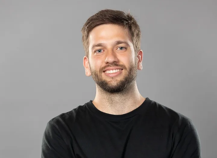 Stefanini amplia consultoria em IA e prevê certificar 1.500 arquitetos